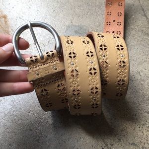 Pretty Leather Fossil Belt